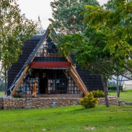 Samawati Lakeside Cottages Nyahururu Экстерьер фото